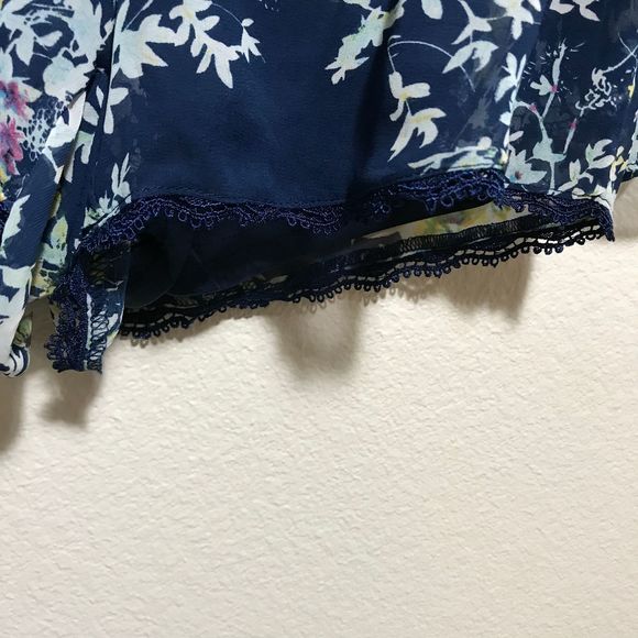 Cotton Candy Floral Romper - Picture 6 of 8